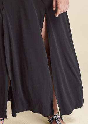 Slit detail maxi dress - Black - thumbnail-10