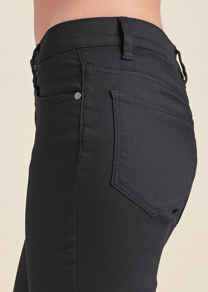 Cindy Capri Jeans - Black