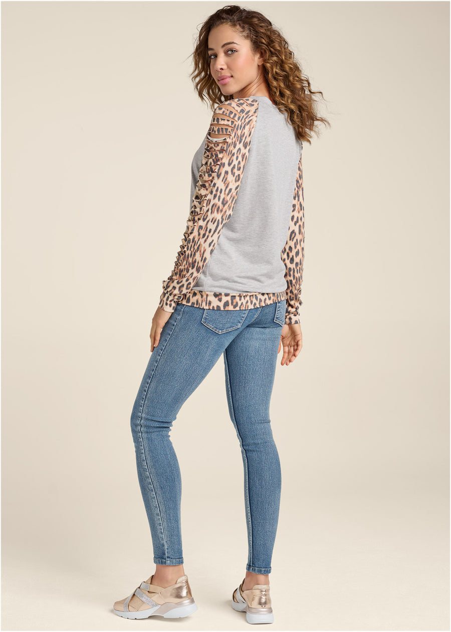 Sand Dune Cheetah Sweatshirt - Grey Multi