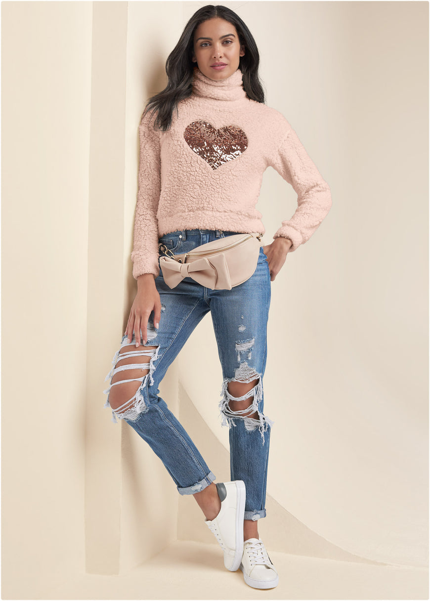 Heart sherpa sweatshirt  - Peach Blush